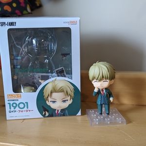 SpyxFamily Loid Forger Nendoroid